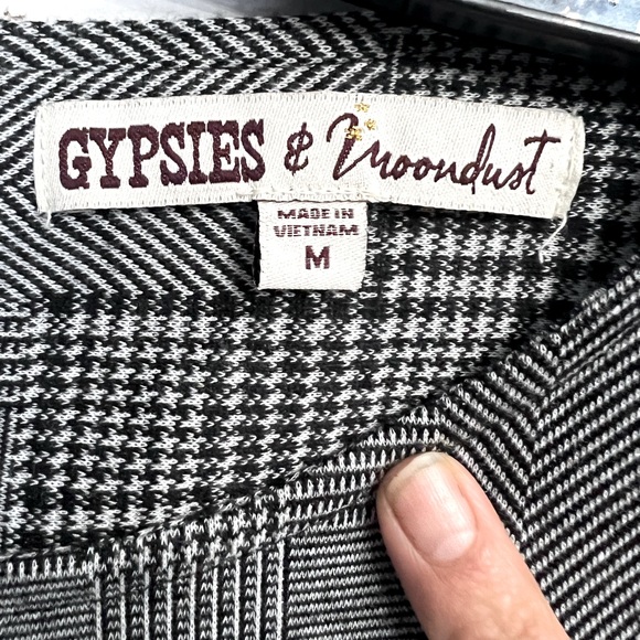 NWT Gypsies & Moondust • Bell Sleeve Houndstooth Retro Dress • Size M - Picture 5 of 9